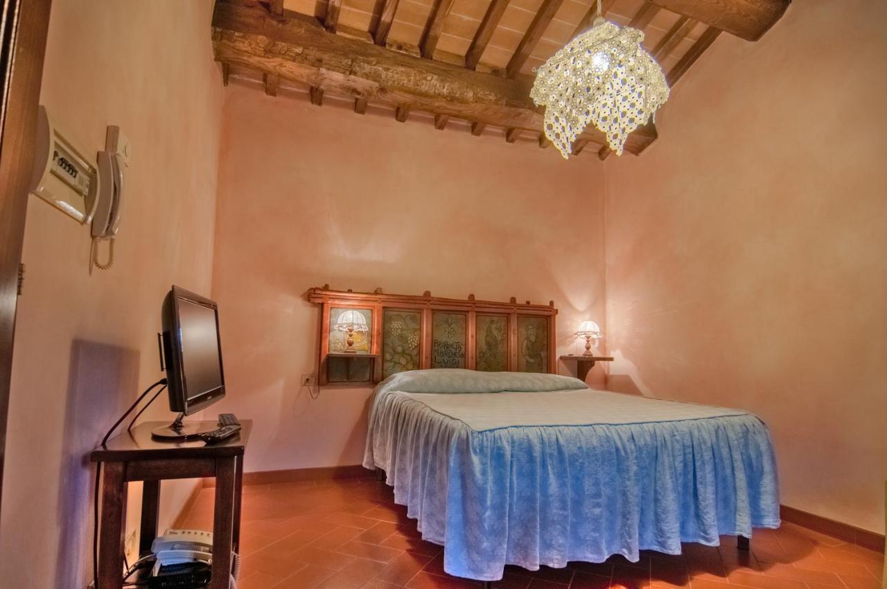 Agriturismo I Frati Paciano Exterior foto